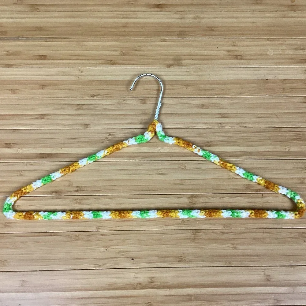 Vintage 1970s Set of 6 Crocheted Wire Hangers